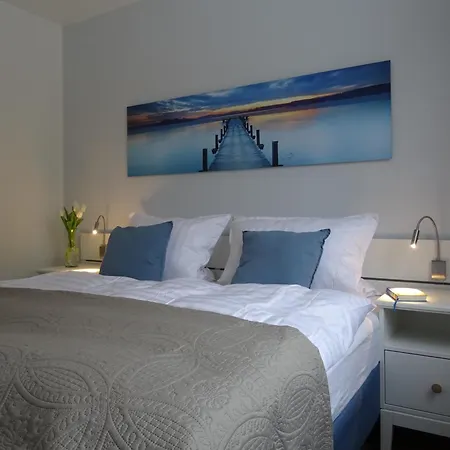 Hangar 19 Seebrise Apartman *