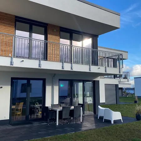 Hangar 19 Seebrise * Schwerin